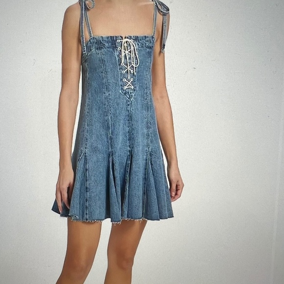Re/done flounce denim minidress - Picture 1 of 10